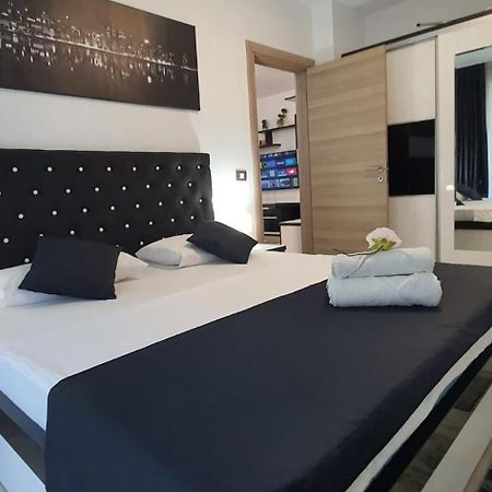 Alezzi Resort Luxury Apartament Prima Linie La Mare Navodari Bagian luar foto